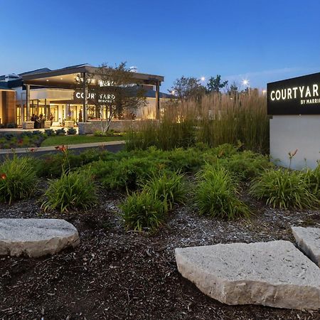 Courtyard By Marriott Chicago Waukegan / Gurnee Hotel Exterior foto