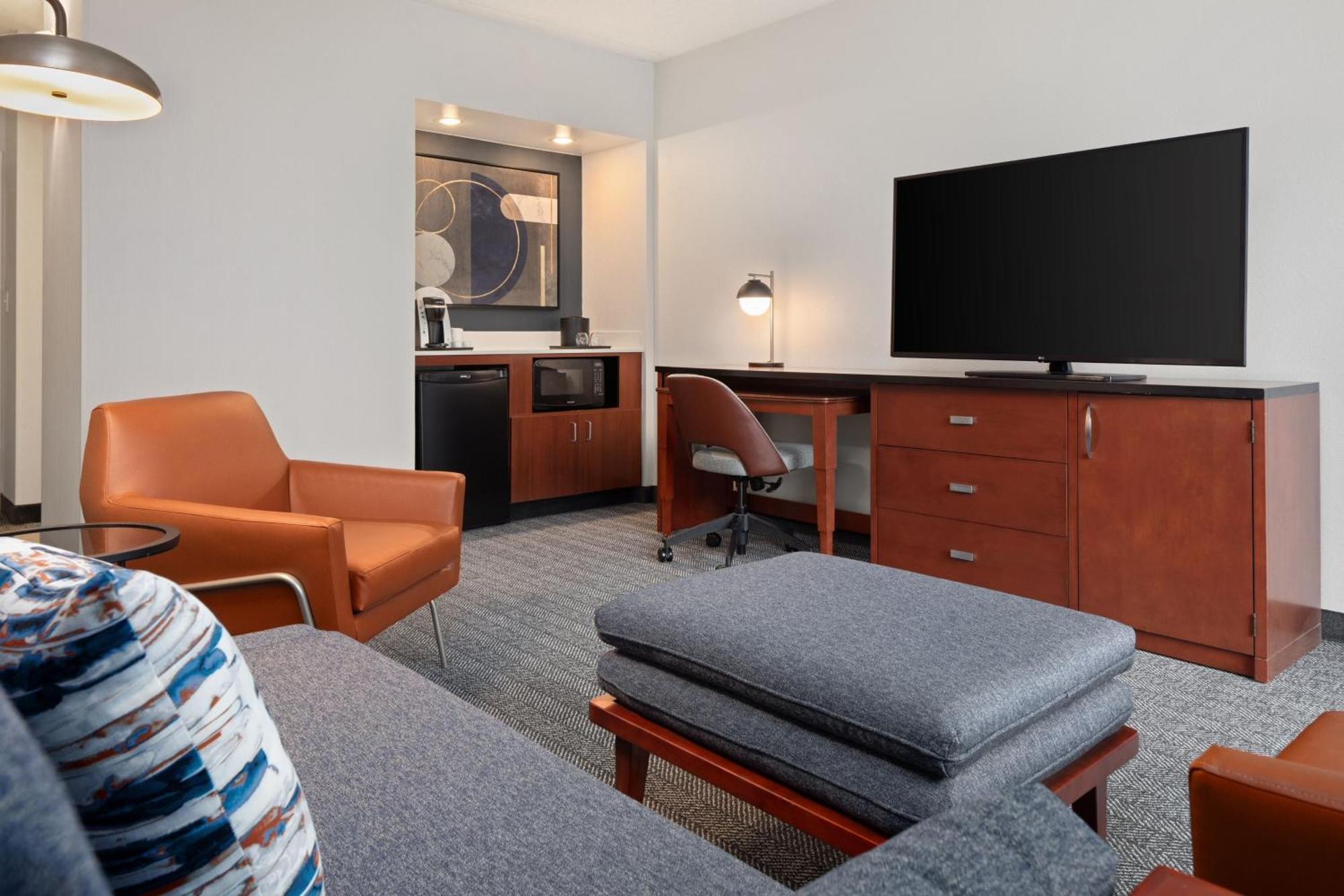 Courtyard By Marriott Chicago Waukegan / Gurnee Hotel Exterior foto