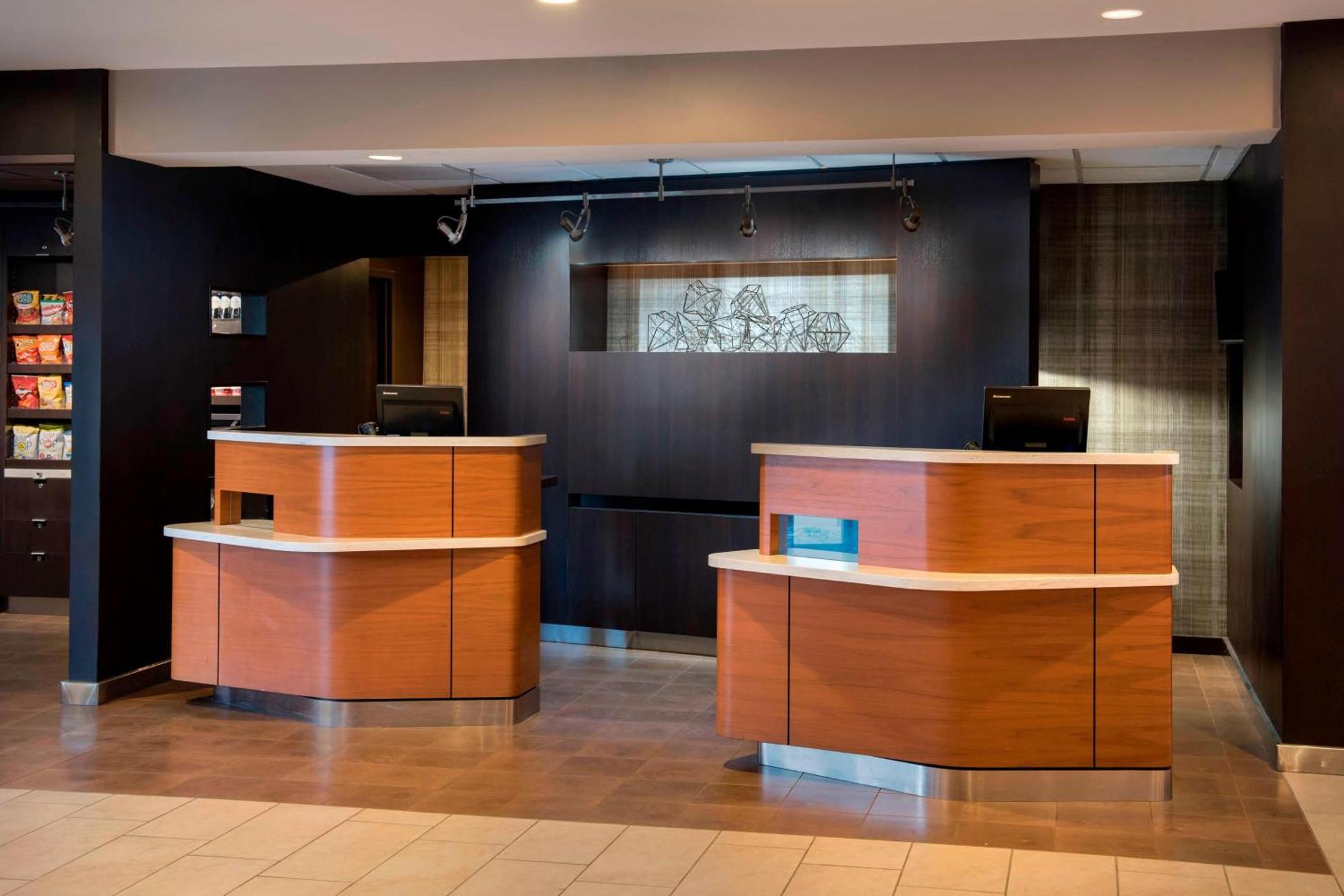 Courtyard By Marriott Chicago Waukegan / Gurnee Hotel Exterior foto