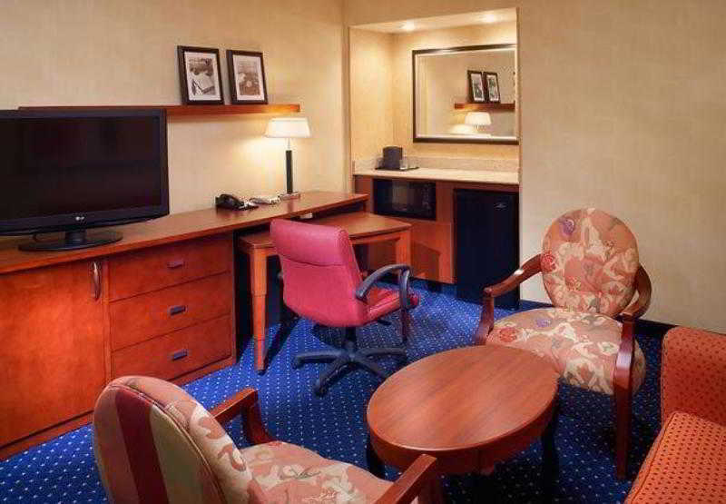 Courtyard By Marriott Chicago Waukegan / Gurnee Hotel Cameră foto