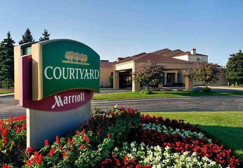 Courtyard By Marriott Chicago Waukegan / Gurnee Hotel Exterior foto